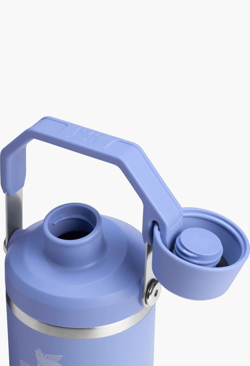 The IceFlow™ Tumbler with Fast Flow Lid